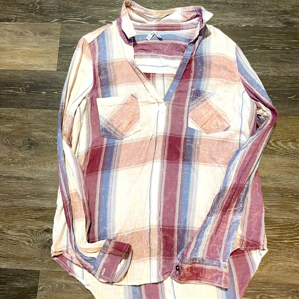 Super cute pullover flannel